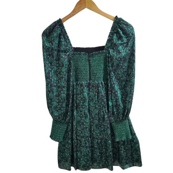 ALICE + OLIVIA Smocked Green Floral Long Sleeve Mini Dress Size XS - Picture 2 of 13